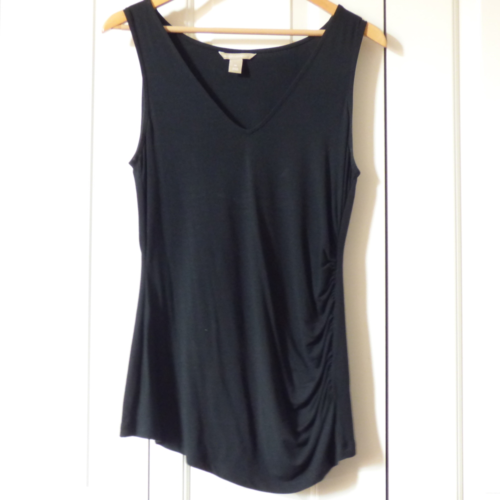 Banana Republic Ruched Side Tank Top in Black